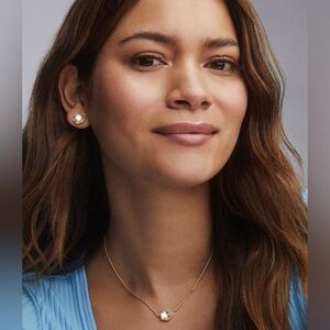 Kendra Scott Silver Necklace with Iridescent Pendant